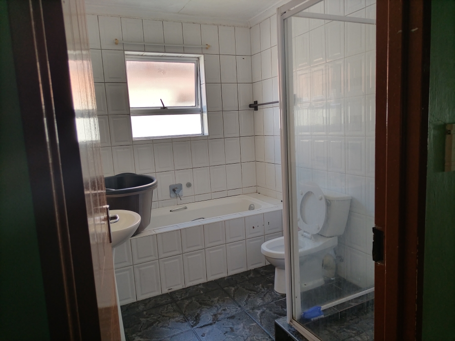 4 Bedroom Property for Sale in Parklands Western Cape